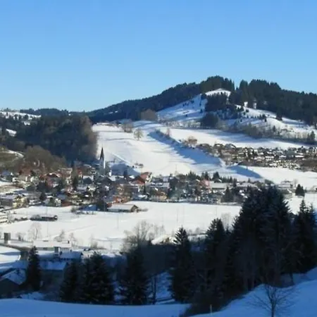 Alpkoenig In Mit Garten Und Terrasse Missen-Wilhams